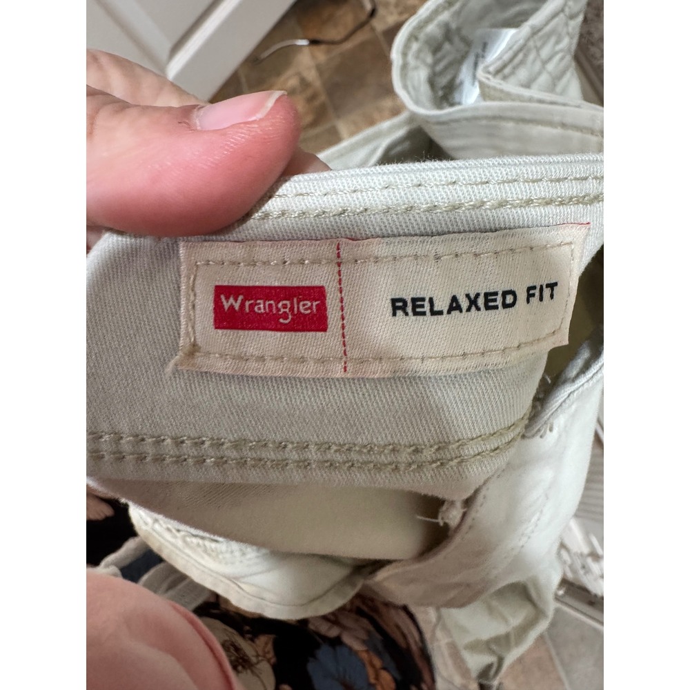 Wrangler Mens‎ Relaxed Fit Cargo Shorts Khaki Tan Size 46 60AITPL Stretch Twill